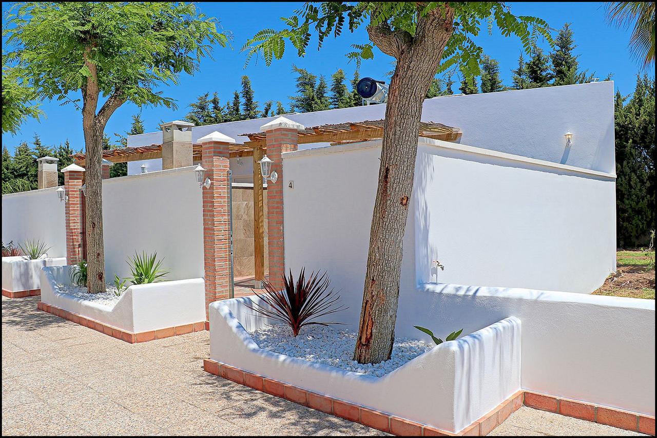 Bungalow La Roa IV, con piscina comunitaria Conil De La Frontera Esterno foto